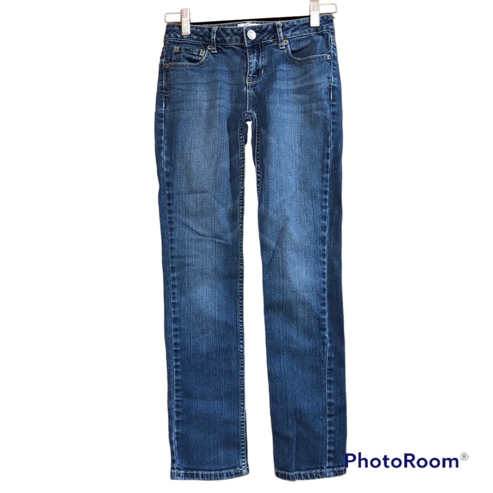 Aeropostale Bayla Skinny Jean Size 0 Short